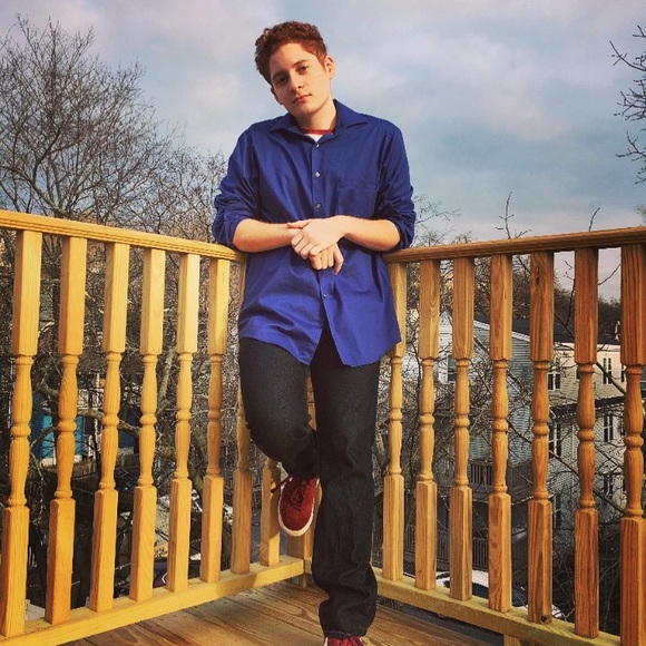 Profile Picture of Avishai Lorenzo (@eliavi123) on Poshmark