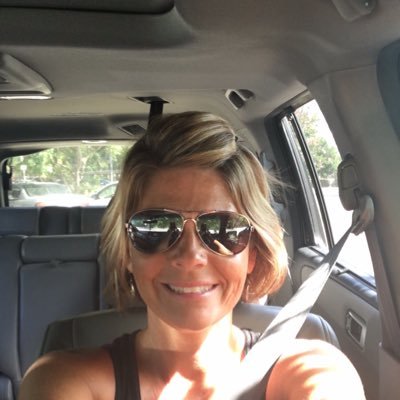 Profile Picture of Robin Cantu (@RobinCa51002578) on Twitter