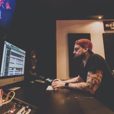 Profile Picture of Joseph McQueen (@josephcmcqueen) on Twitter