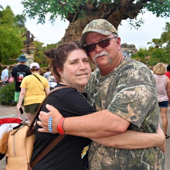 Profile Picture of Dannell Sirmon (@dannell5) on Poshmark