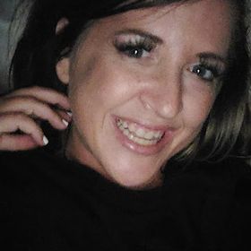 Profile Picture of Brianne Woodley (@gurlnamedbri) on Pinterest