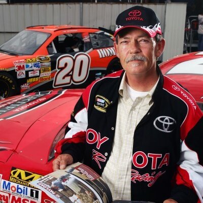 Profile Picture of Craig Snider (@TheNetSurfCafe) on Twitter