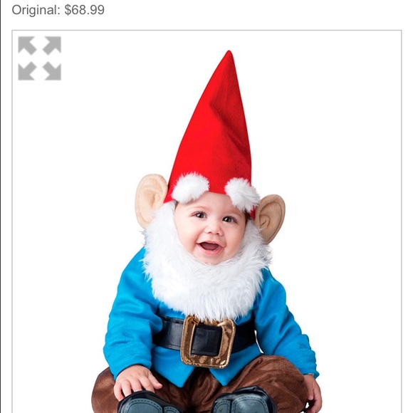 Profile Picture of Kara Wieckowski (@webwie) on Poshmark