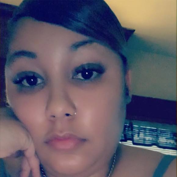 Profile Picture of Avanti Clavo (@acclavo) on Poshmark