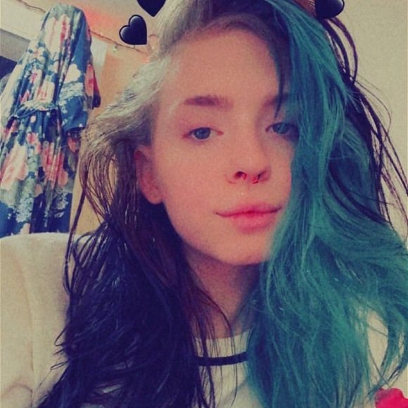 Profile Picture of Lillian Zaharris (@nxmelessmusic) on Poshmark