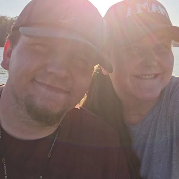 Profile Picture of Jodi Burton (@burtonjodi46) on Poshmark