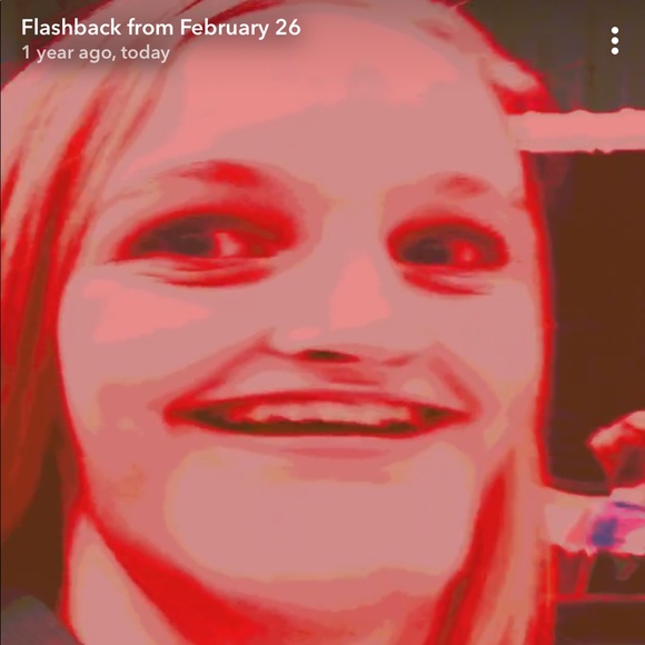 Profile Picture of Leah Weaver (@missleahleelee) on Poshmark