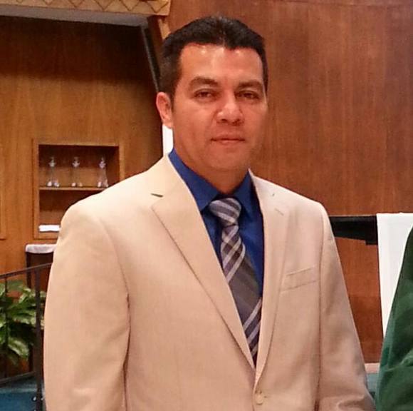 Profile Picture of Edgar Maya (@edgarmaya74) on Poshmark