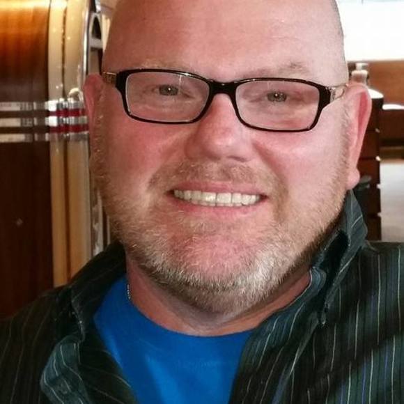 Profile Picture of Greg Watts (@gregwatts50) on Poshmark