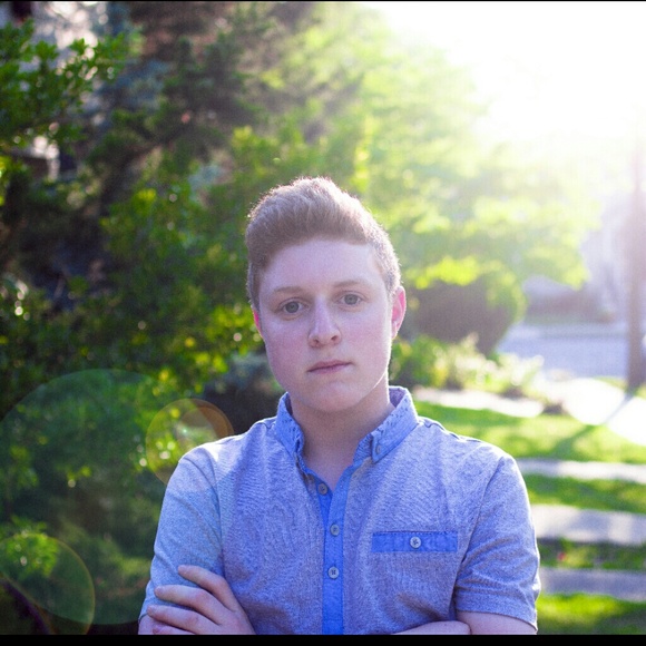 Profile Picture of Benjamin Korn (@bkd1999) on Poshmark