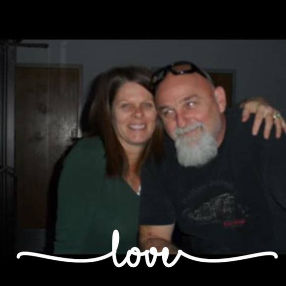 Profile Picture of Nancy Mullins (@nancymullins288) on Poshmark