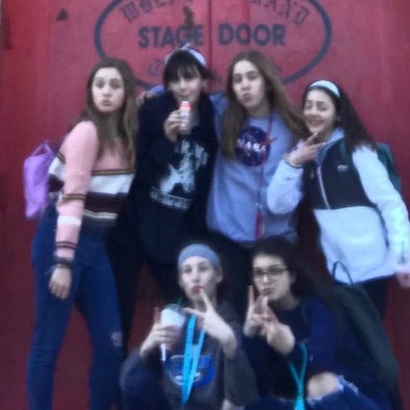 Profile Picture of Molly Fieweger (@mollyfieweger) on Poshmark