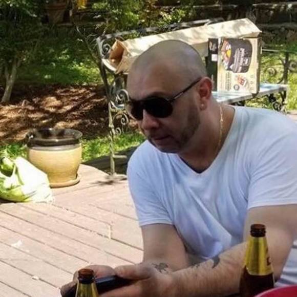 Profile Picture of Julio Alvarez (@milkito123) on Poshmark