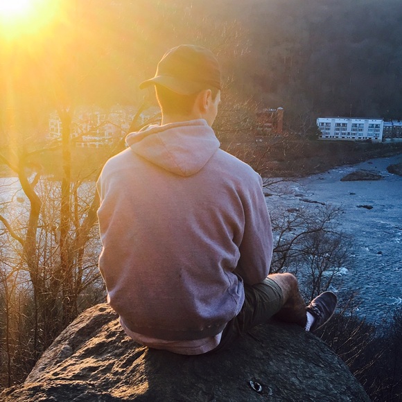 Profile Picture of John Cardinale (@johncard2) on Poshmark