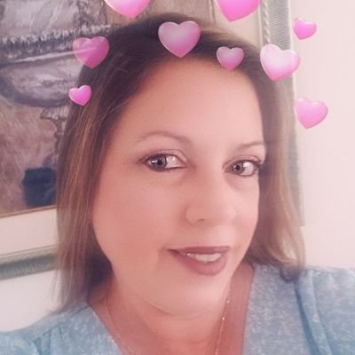 Profile Picture of Debbie Vazquez (@DebbieV57902248) on Twitter