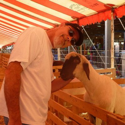 Profile Picture of Randy Wallace (@DEfoodgrade) on Twitter