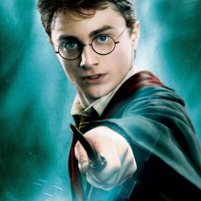 Profile Picture of Harry Potter Facts (@SiriusJamesPott) on Twitter