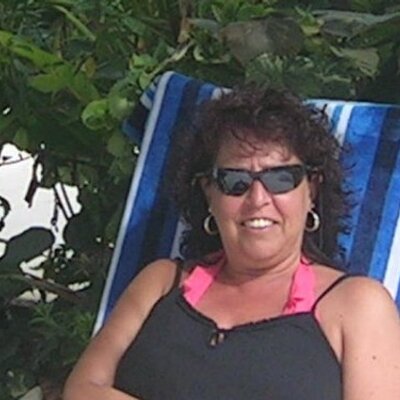 Profile Picture of Debbie Lapierre (@DebbieLapierre1) on Twitter