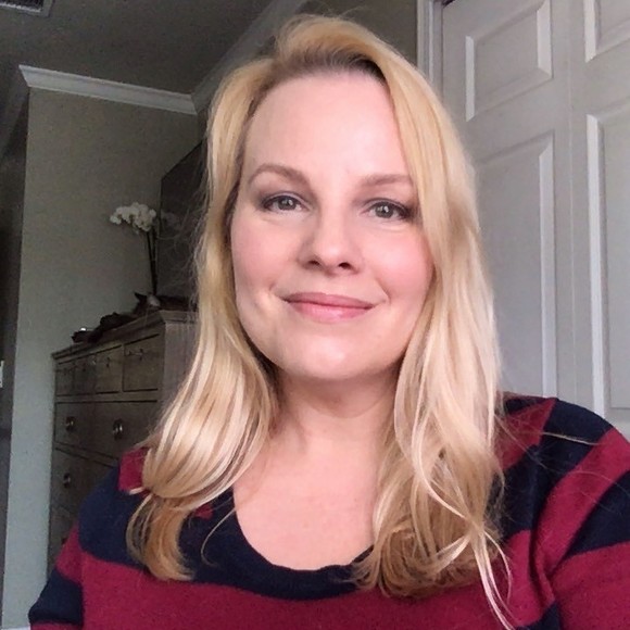 Profile Picture of Christine Mcdowell-duquette (@crysnthm) on Poshmark