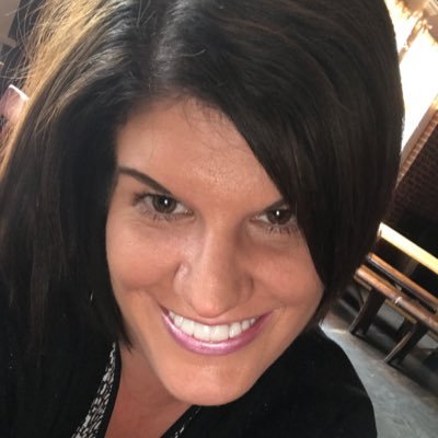 Profile Picture of Kim (@kimheyer38) on Twitter