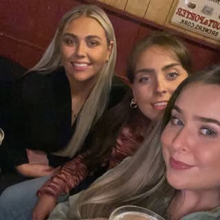 Profile Picture of Beth (@bethneeson) on Instagram