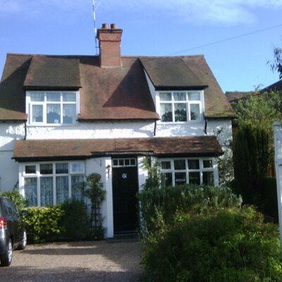 Profile Picture of Bill Bruce (@MossCottagebnb) on Twitter