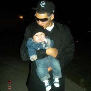 Profile Picture of Cezar Oropeza (@406758219) on Myspace