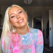 Profile Picture of Amy Bennett (@AmyBennett) on Youtube