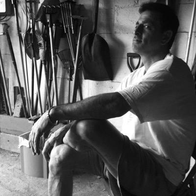 Profile Picture of Joseph Camaratta (@CamNyclistings) on Twitter