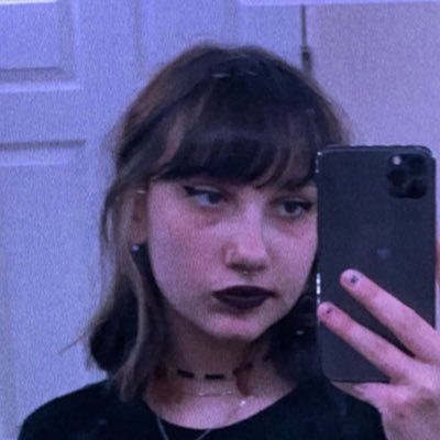 Profile Picture of Olivia LaPorte (@OliviaLaporte) on Twitter