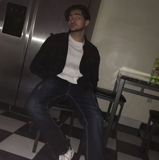 Profile Picture of Damien Felix (@damien.felix.583) on Facebook