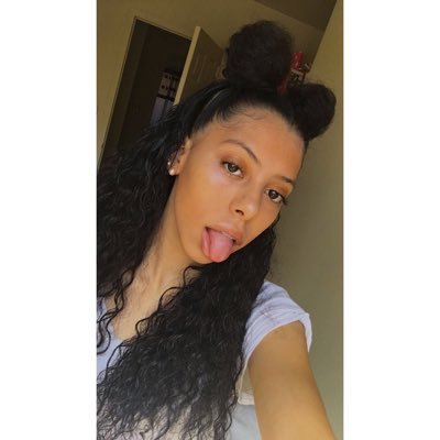 Profile Picture of Ariel McKenzie (@amxo___) on Twitter