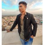 Profile Picture of 🄻ᴀᴠɪ𝐬ʜ 🄼ᴇᴇɴᴀ 🄿ᴀʟɪ (@x__lavish_meena_3600) on Instagram