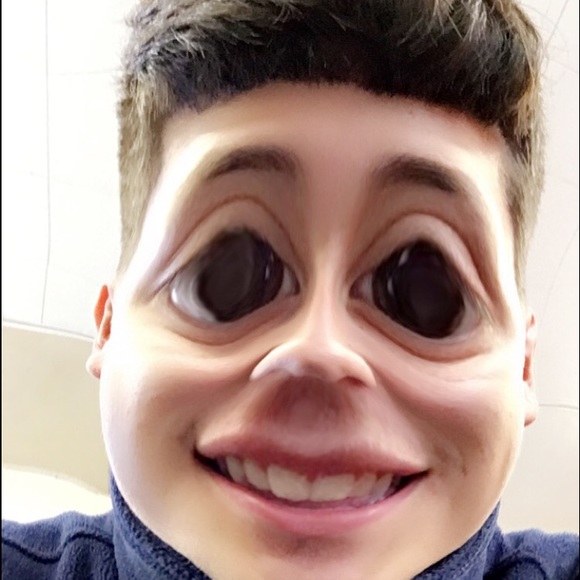 Profile Picture of Jonathan Valdivia (@jonathan66) on Poshmark