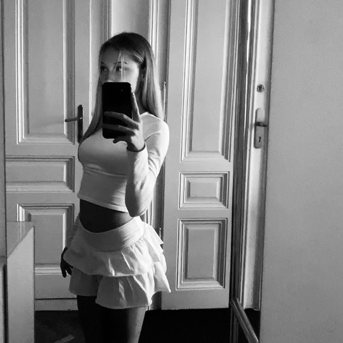 Profile Picture of anna (@anna.straczek) on Tiktok