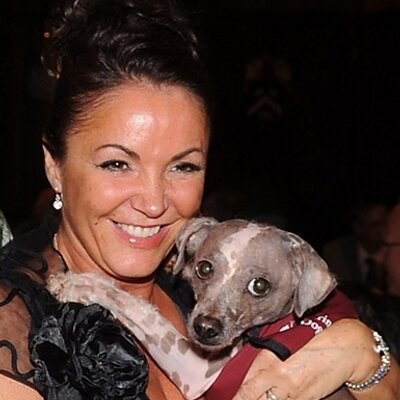 Profile Picture of Jo Delbridge (@PoochlovingPQ) on Twitter