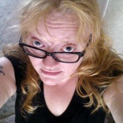 Profile Picture of Amy Calhoun (@amycalhoun75) on Twitter