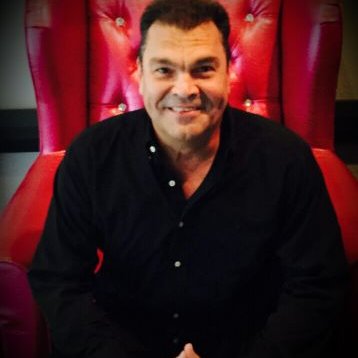 Profile Picture of Robin Flores (@RobinFloresOf) on Twitter