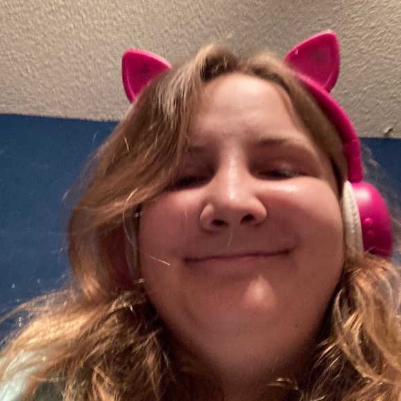 Profile Picture of Kevin Knight (@kevinknight195) on Poshmark