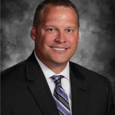 Profile Picture of Dr. Chris Briggs (@plsdsupt) on Twitter