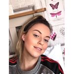 Profile Picture of ✨𝚜𝚊𝚛𝚊𝚑 𝚕𝚊𝚟𝚎𝚛𝚢 (@sarahlavery_) on Instagram