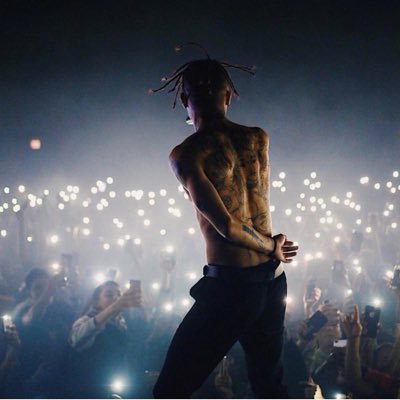 Profile Picture of Devin Williamson (@k_04_01_17_d) on Twitter