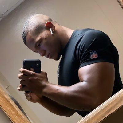 Profile Picture of Eli (@eli5grant) on Twitter