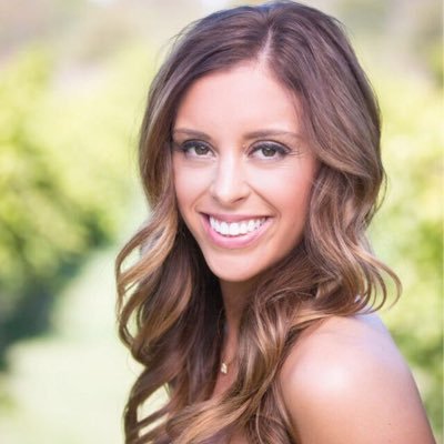 Profile Picture of Nicole Henning (@NikkiAnn1123) on Twitter