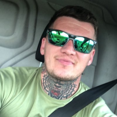 Profile Picture of Andy (@W14NOY) on Twitter