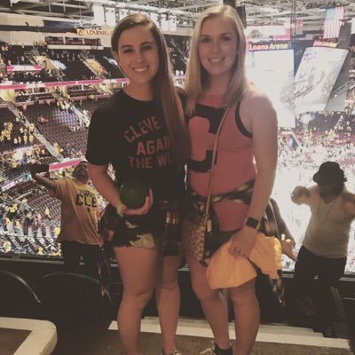 Profile Picture of Brooke Warner (@bwarner_11) on Twitter