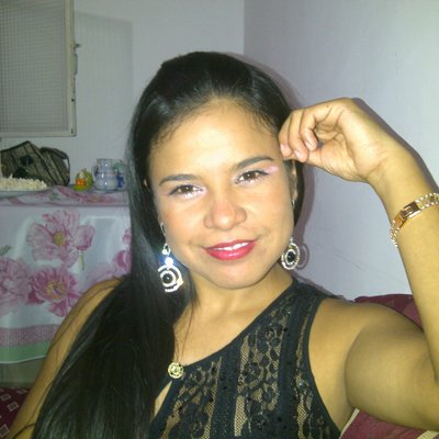 Profile Picture of Isabel Camacho (@isabelcamacho41) on Twitter