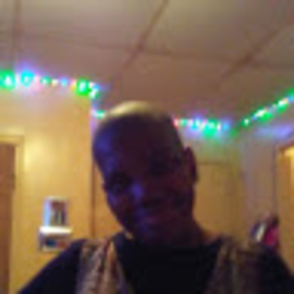 Profile Picture of Tamesha Mcvay (@tameshamcvay1) on Poshmark