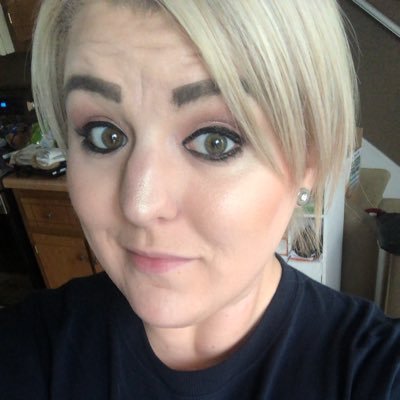 Profile Picture of Sarah Eveland (@saraheveland2) on Twitter