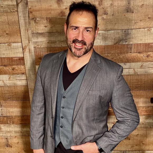 Profile Picture of Brent Bailey (@brentthebigdog) on Poshmark